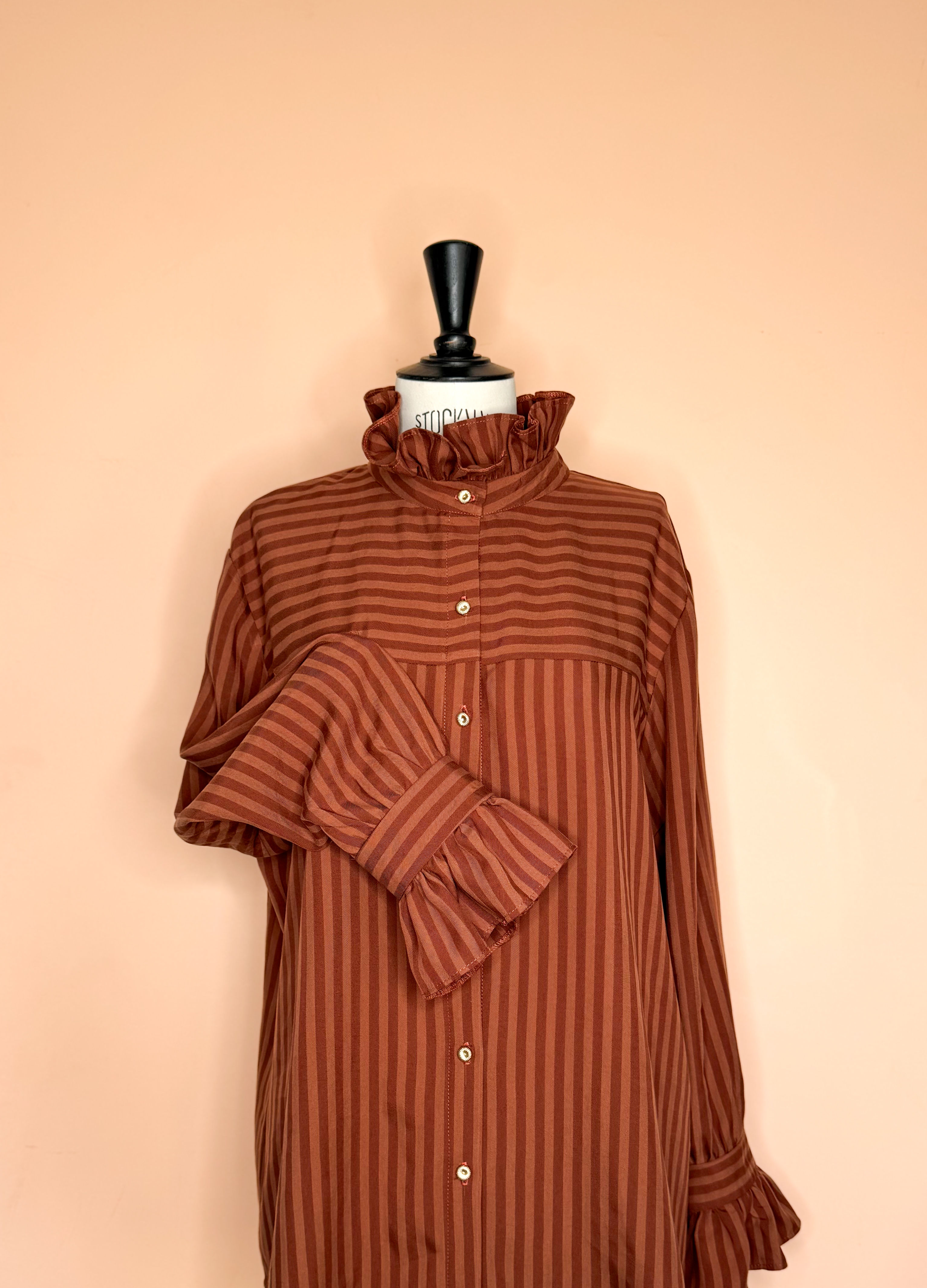 Hack volants col et poignets chemise Marin - PDF