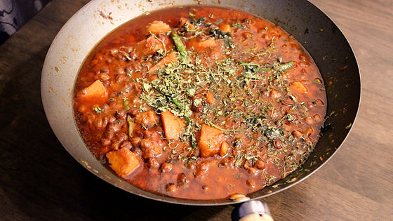 Chanay ka salan - (Curry)