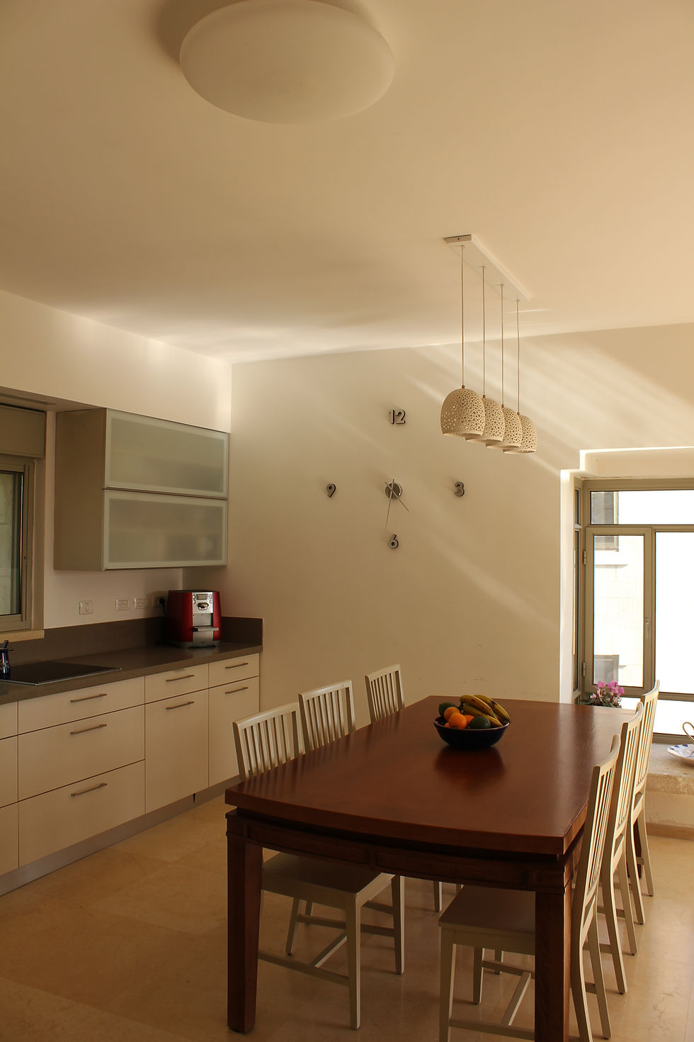 פינת האוכל והמטבח