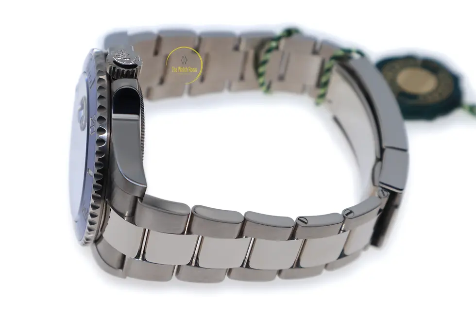 Thumbnail: Rolex Submariner Date 41mm White Gold - 2023
