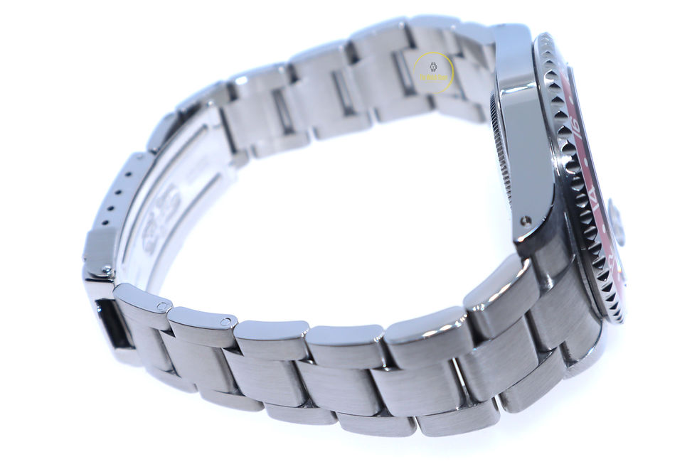 Thumbnail: Rolex GMT-Master II "Pepsi" 16710 - 2000