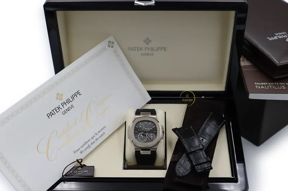 Thumbnail: Patek Philippe Nautilus 5712G-001 - 2023