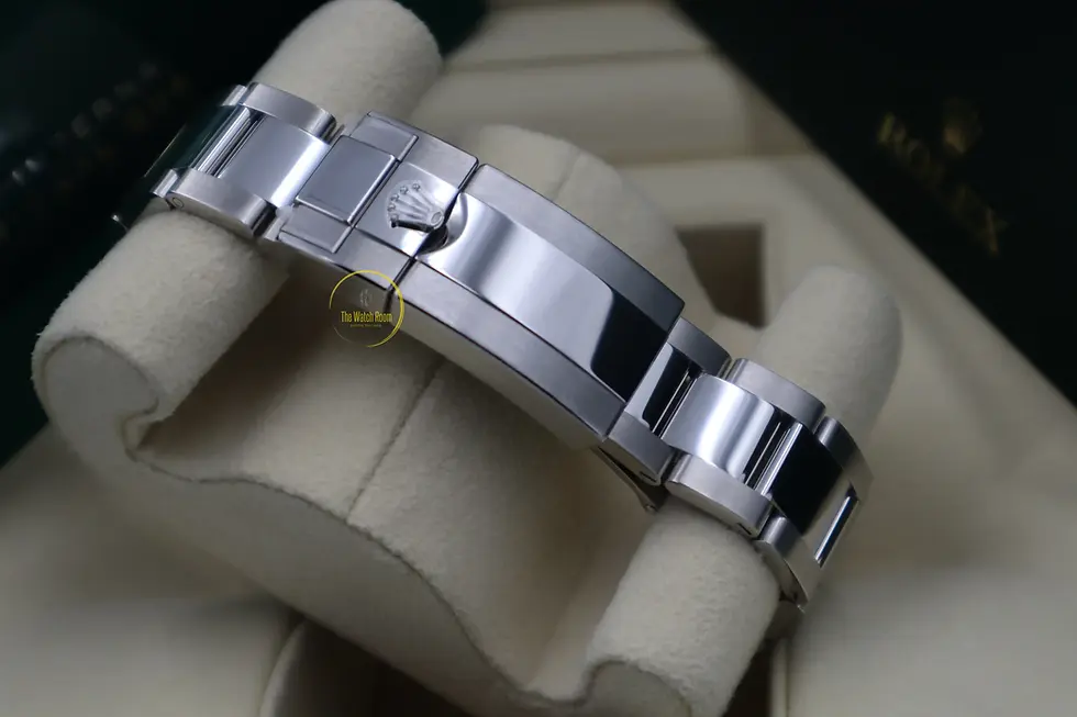 Thumbnail: Rolex Cosmograph Daytona White Dial - 2024