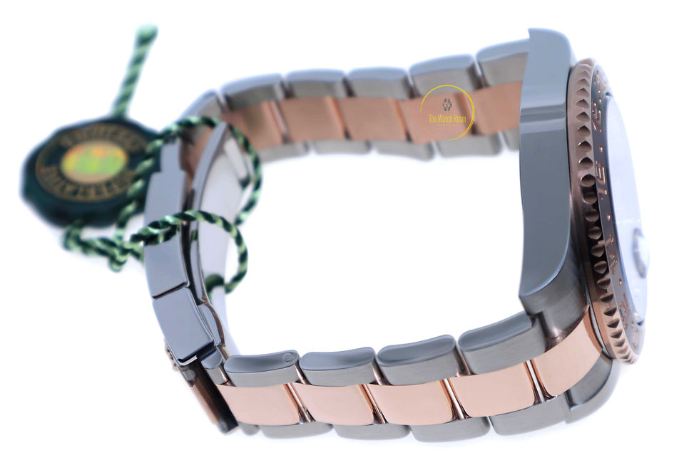 Thumbnail: Rolex GMT-Master II "Root Beer" - 2021