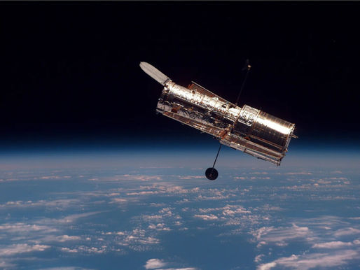 Hubble: 35 χρόνια στο διάστημα και ακόμα το πιο αναγνωρίσιμο τηλεσκόπιο στην ιστορία