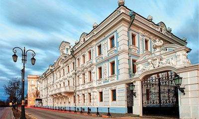 Выставка о семье Кузнецовых открылась в Нижнем Новгороде