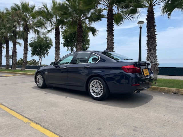 Miniatura: BMW 520I año modelo 2015, 2.0LT Twin Turbo, 47300 kms
