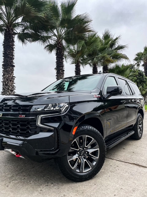 Miniatura: CHEVROLET TAHOE Z71 año modelo 2023, motor 5.3LT V8, 4x4,  5.3LT V8,26000 kms