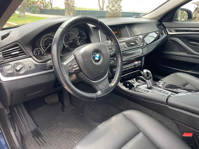 Miniatura: BMW 520I año modelo 2015, 2.0LT Twin Turbo, 47300 kms