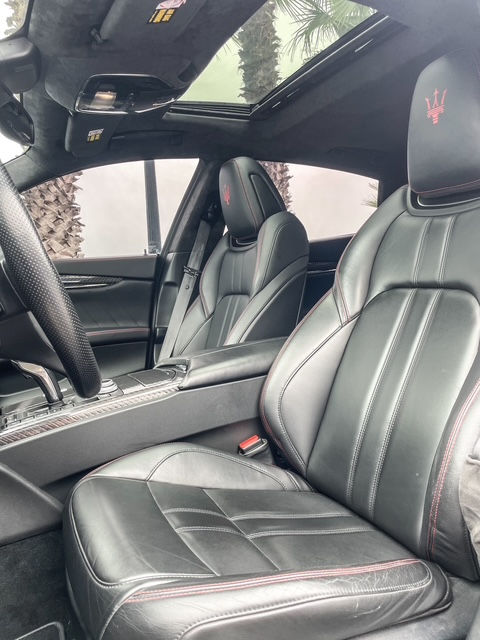 Miniatura: MASERATI QUATROPORTE GTS GRANDSPORT año modelo 2020, 3.8LT V8 Turbo,14300kms