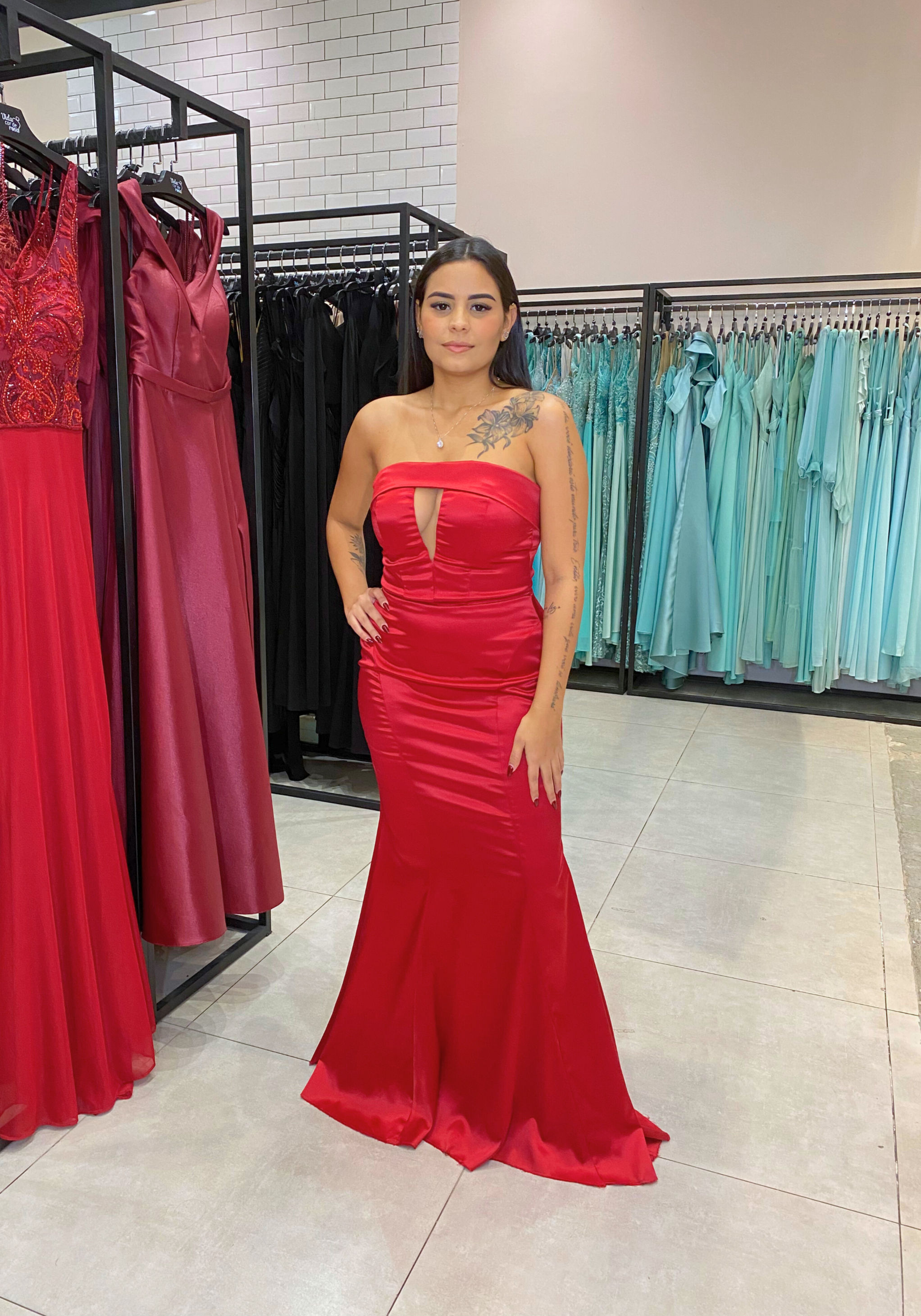 VERMELHO LEILSON