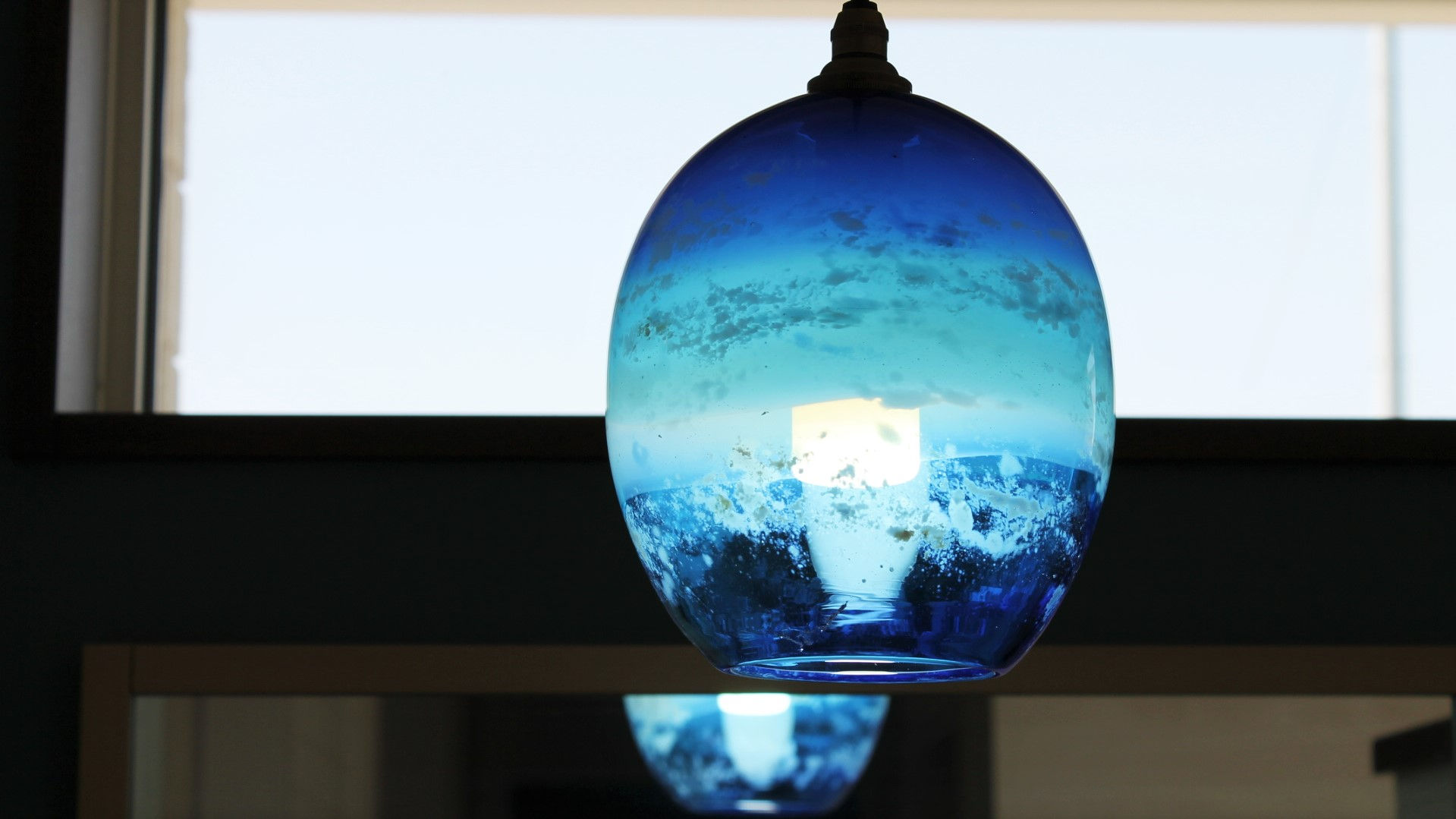 それぞれの空　照明　夜空