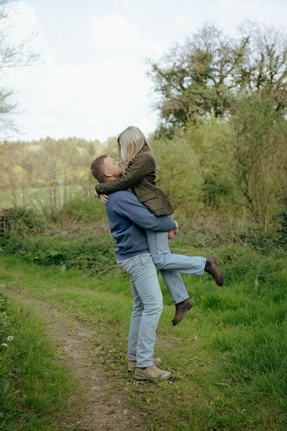 Lily&Rhys_21stApril_HowardSouthWest-60.jpg