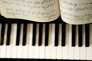 Vocalist/Pianist