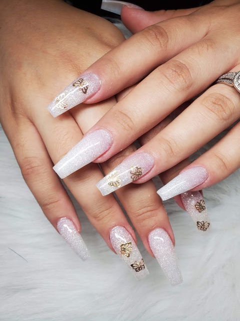 GLO NAIL LOUNGE | NAIL SALON LEE'S SUMMIT, MO 64086