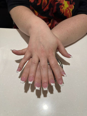 Ali Nails Grand Forks 2.jpeg
