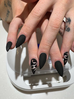 Ali Nails Grand Froks