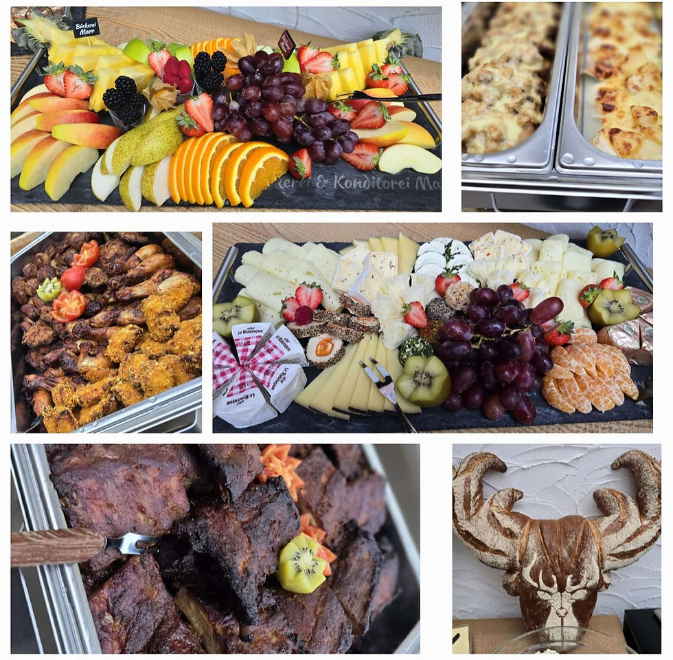 Obstplatte, Käseplatte, Platzhörsch, Spare Ribs, überbackene Steaks
