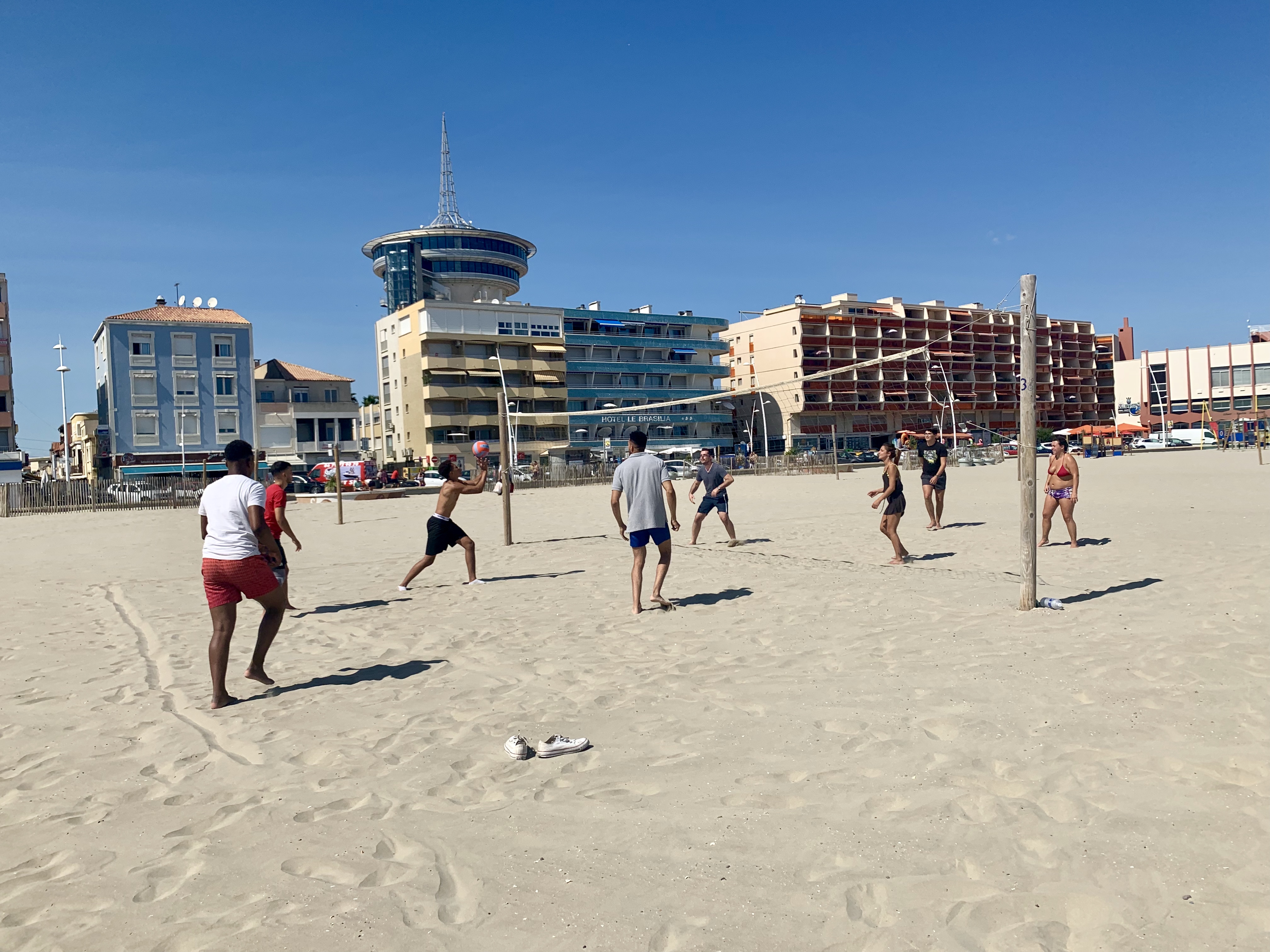 JOURNÉE D’INTÉGRATION BEACH VOLLEY