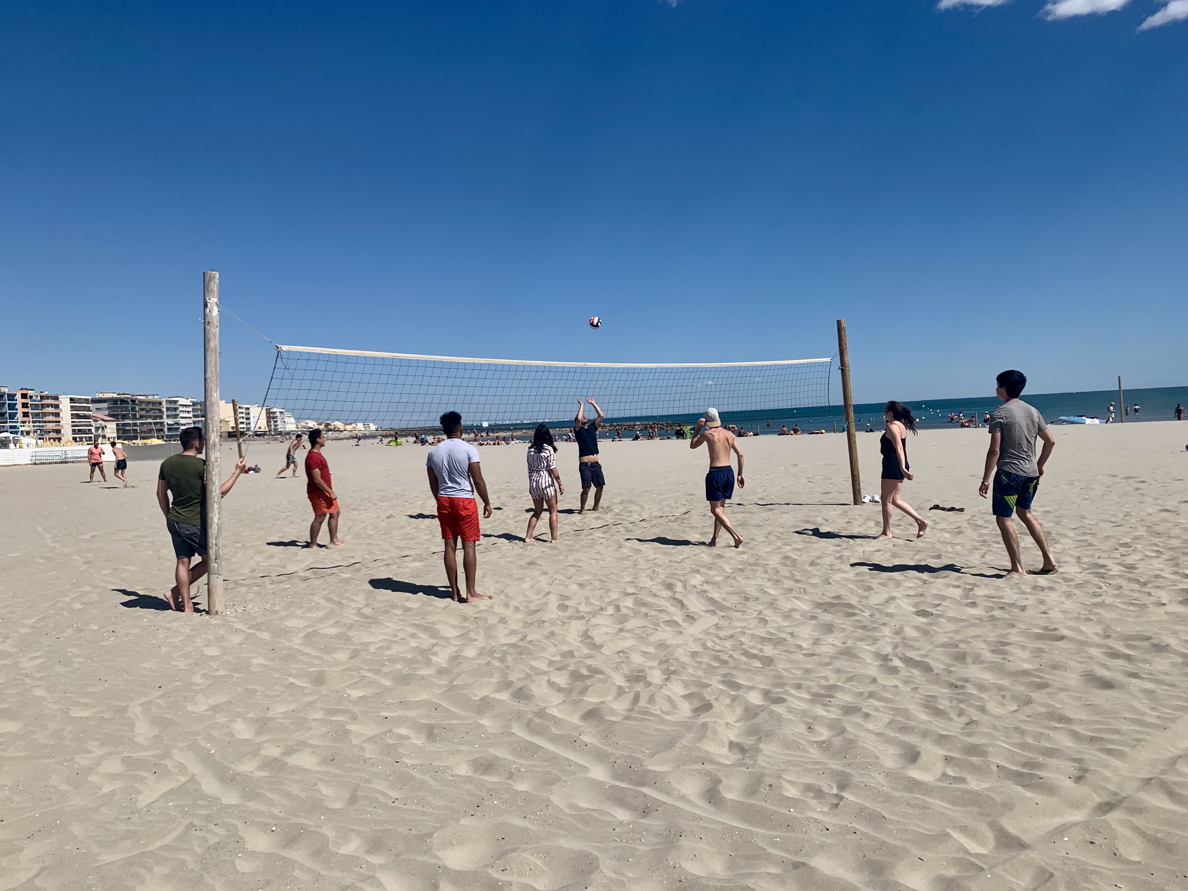 JOURNÉE D’INTÉGRATION BEACH VOLLEY