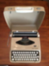Smith Corona Corsair Vintage Manual Typewriter
