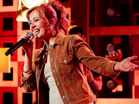 Rauana Monteiro divulga regravação de sucesso da banda Limão com Mel