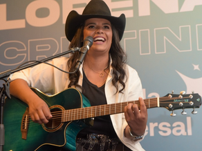 Lorena Cristine assina contrato com a Universal Music Brasil e dá novo passo na carreira no sertanejo
