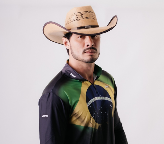 Thiago Castelli lança projeto focado no agronegócio com estreia de videoclipe