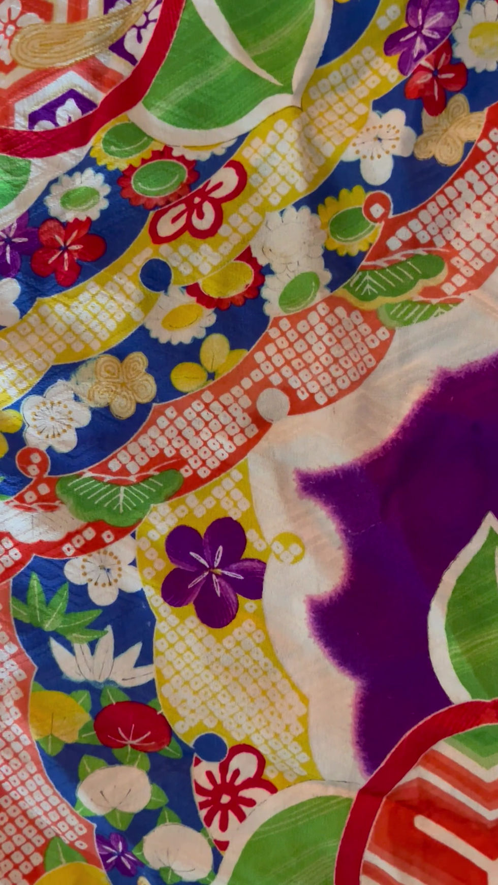 Thumbnail: White long sleeved tee with antique kimono