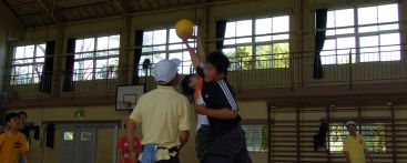 見る間に上達した「ドッジボール大会」