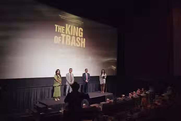 Pre-screening The King of Trash in California