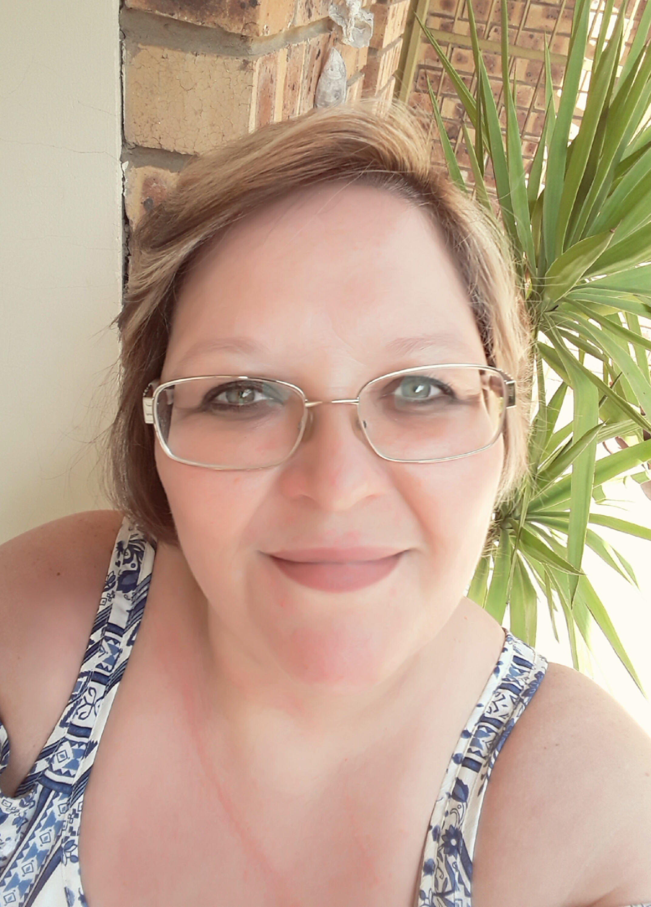 Writer: Di Kendall