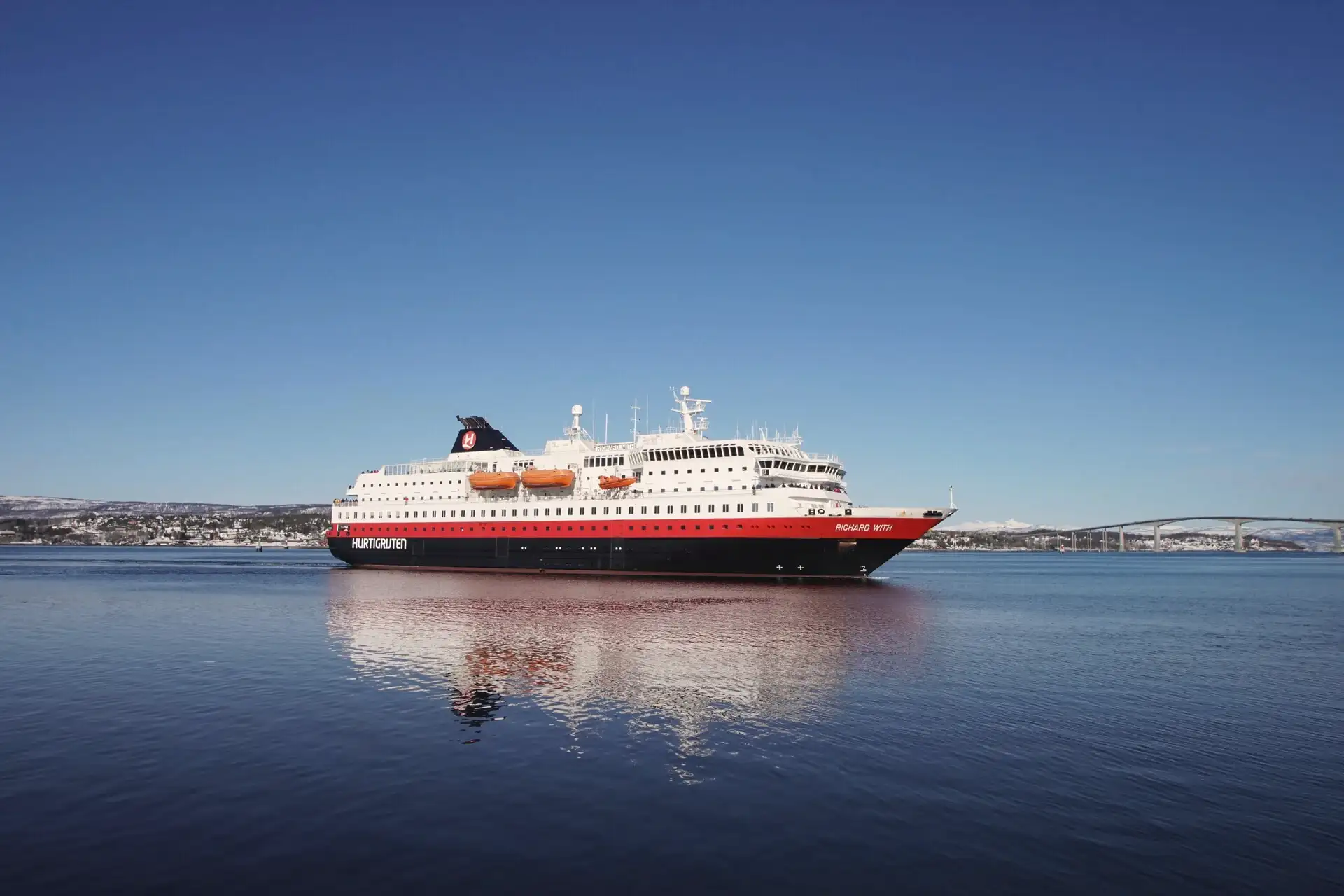 Hurtigruten Ship