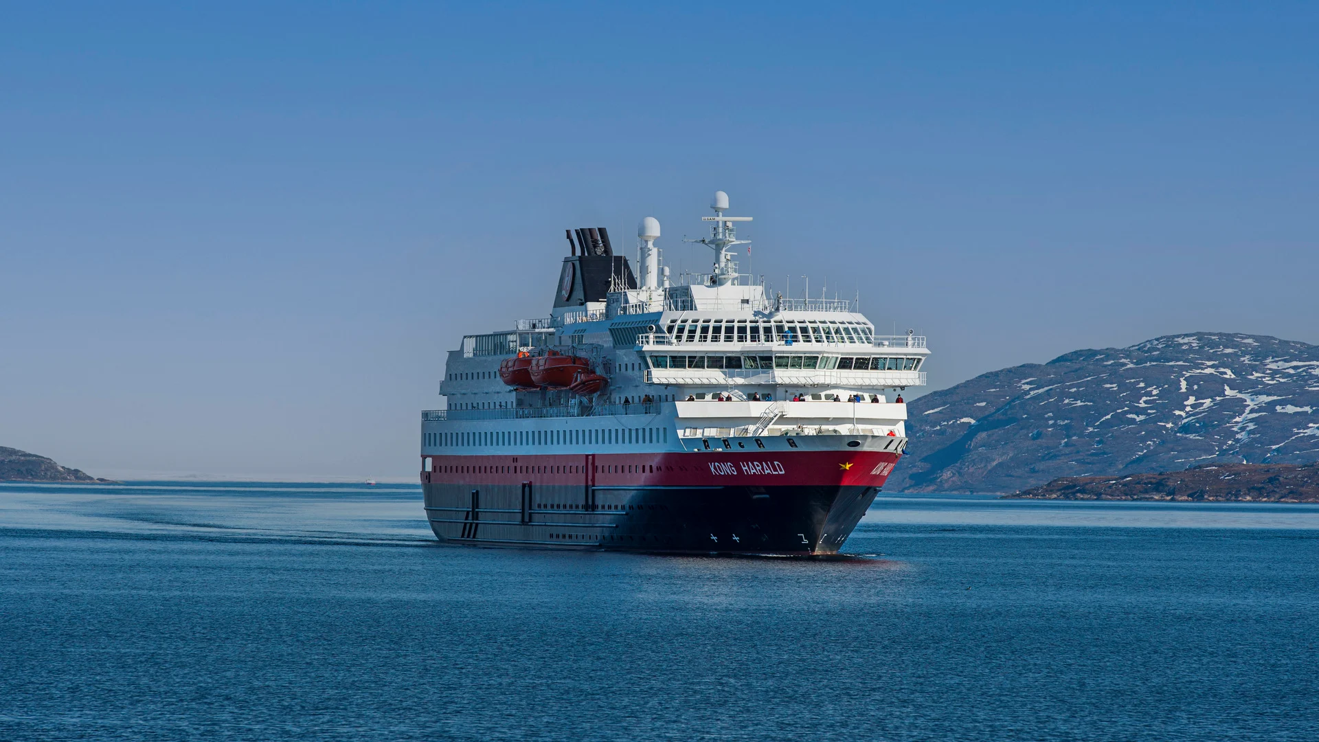 Hurtigruten Ship