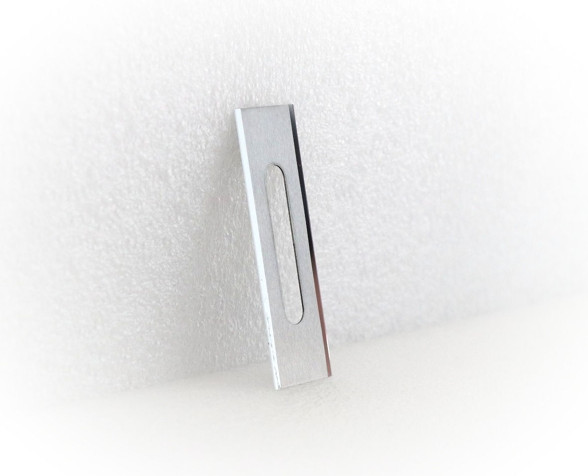 Film , Paper , Carpet Cutting Blade. Dimension: 57*19*0.4 mm