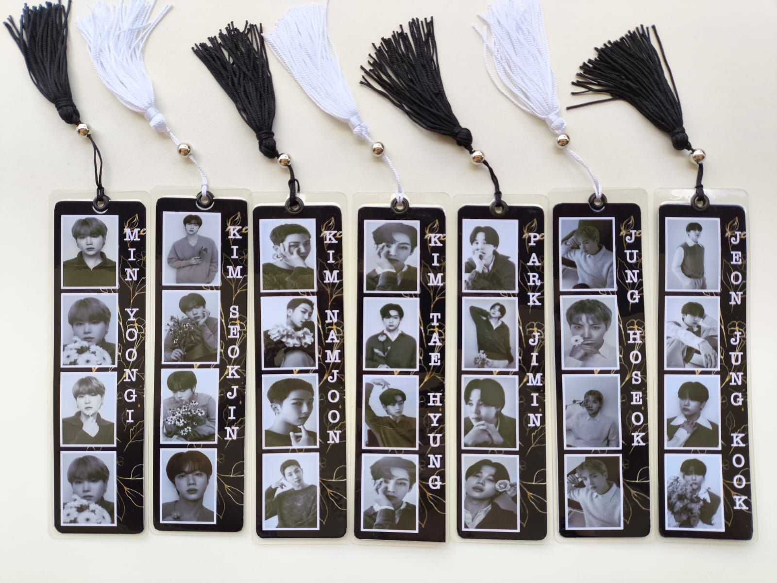 Marcadores de Página BTS – Edição Monochrome com Tassel