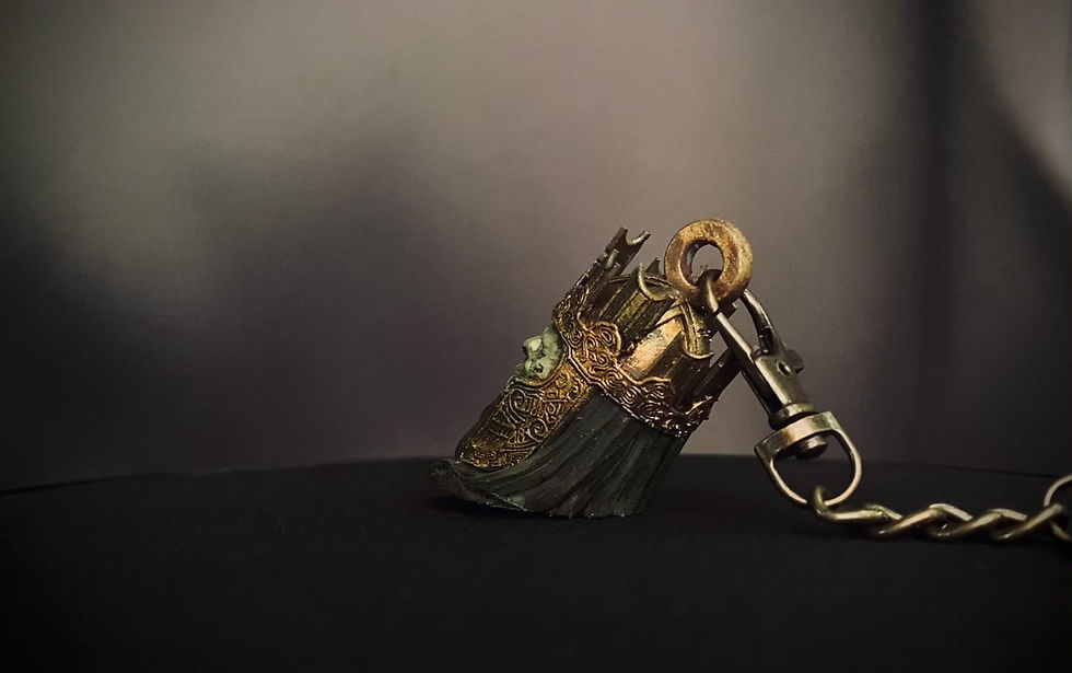 Küçük resim: Ölülerin Kralı Anahtarlık – LOTR Koleksiyon Parçası 