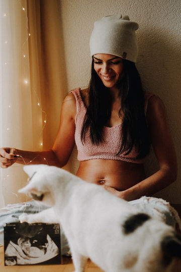 Ich bin Schwanger, Schwangerschaft verkünden, Pregnancy Announcement, Pregnancy Announcement cards, Schwangerschaft verkünden Karten, Geburtskarten, Verkündungskarten, Geschenke, Paten, Gotti, Götti, Thalwil, Zürich, Zurich, Horgen, Vorfreude, Momente der Vorfreude, Kilchberg, Gattikon, Gattiker Weiher, Gattikon Weiher, Sihlwald, Tierpark, Tierpark Langenberg, amazon grandparents, Grosseltern, Mama und Papa, Geburt, Seespital Horgen, Seespital, Oma, Opa, Wir werden Eltern, wir erwarten ein Baby, Ich erwarte ein Baby, wir sind schwanger, bald Mama, bald Papa,