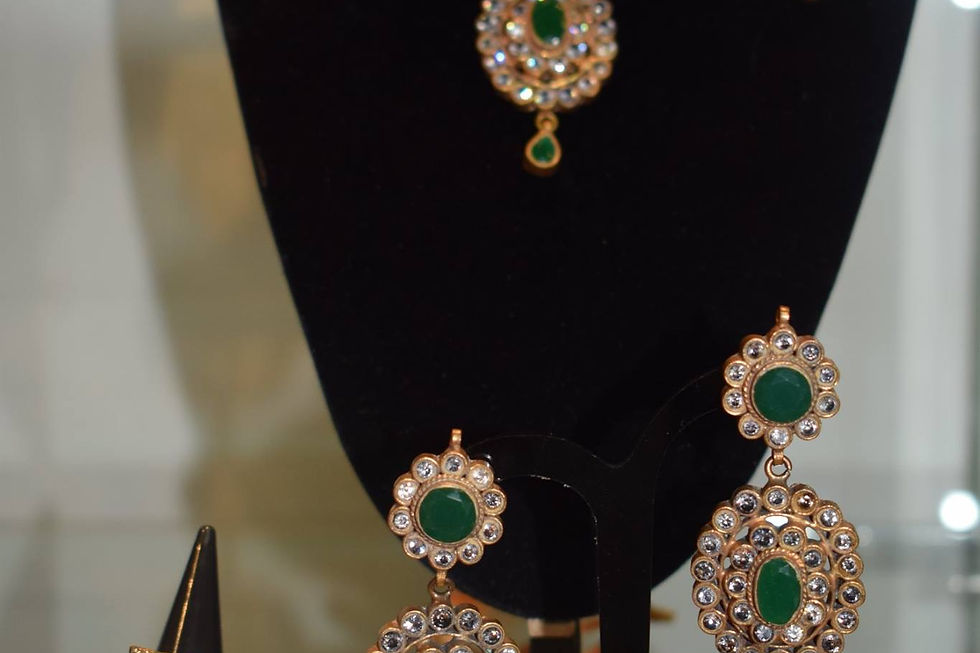 Thumbnail: Hira 22k Gold Plated Handcrafted Kundan Choker Set.
