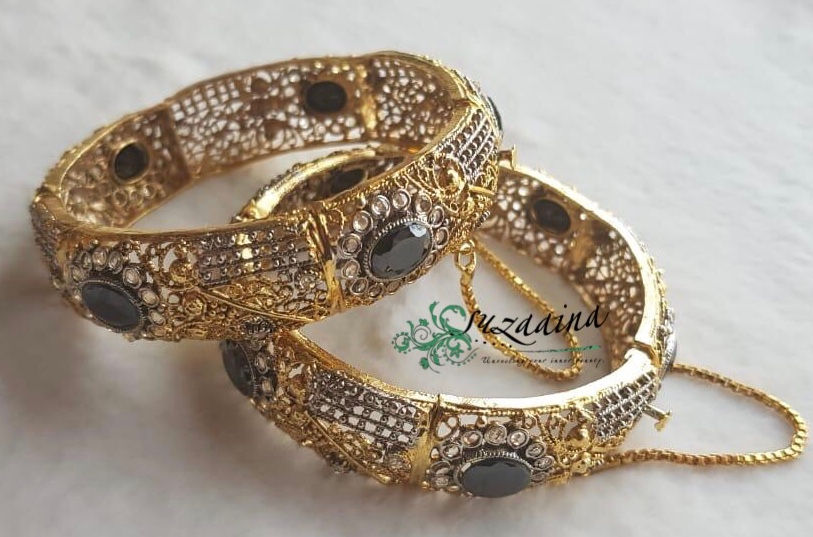 Thumbnail: Ketifa 22k Gold plated Handcrafted Bangle.
