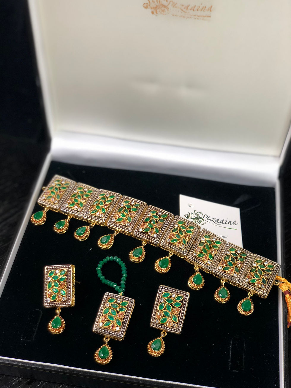 Thumbnail: Yumnal 22k Gold plated Handcrafted Kundan Choker Set.