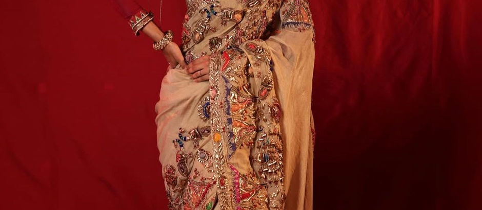 How Premium Sarees for Women Elevate Your Ethnic Wardrobe