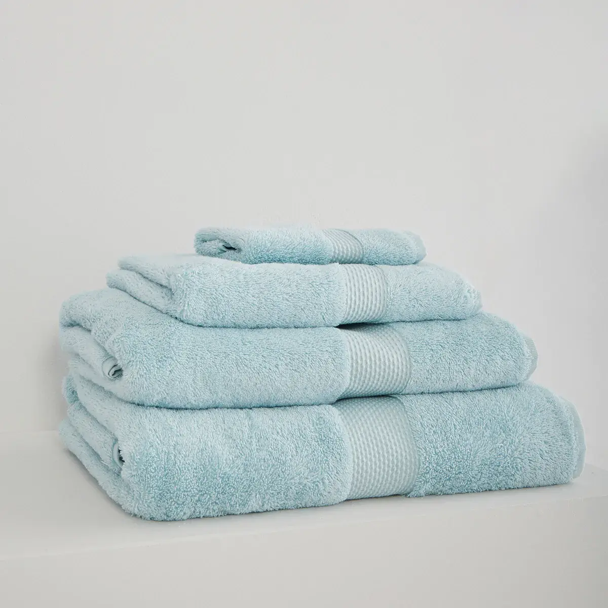 Combed cotton bath towels