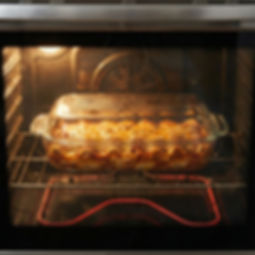 baking dish with lid