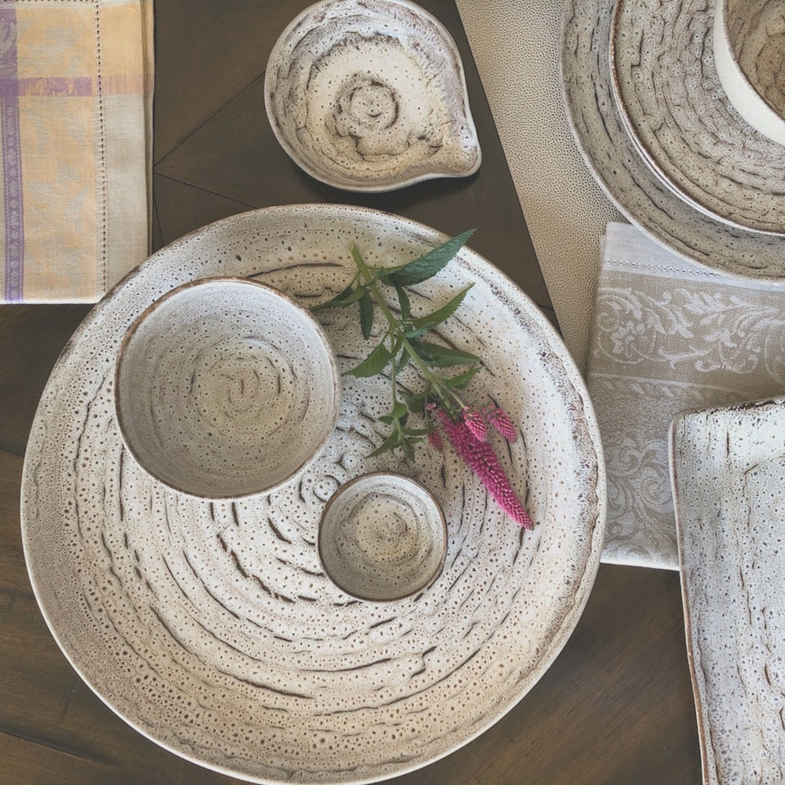 modern ceramic dishes set