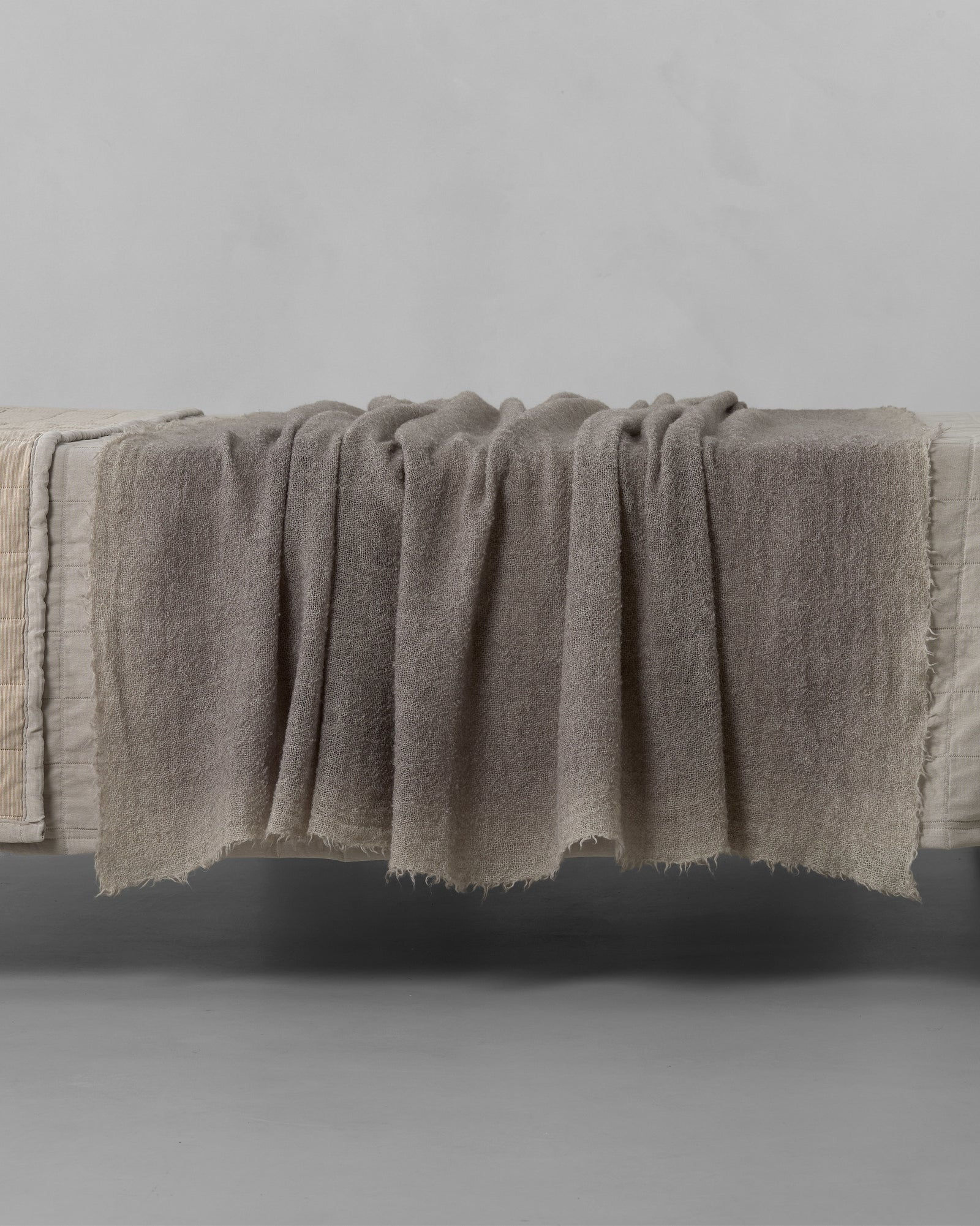 Tessili per la Casa, Limonta Society