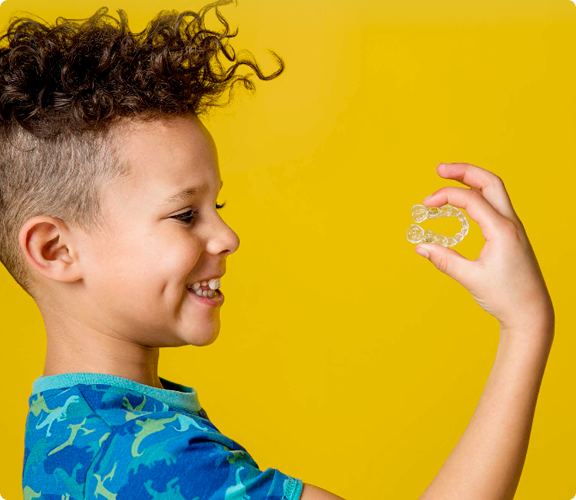 INVISALIGN FIRST INFANTIL.png