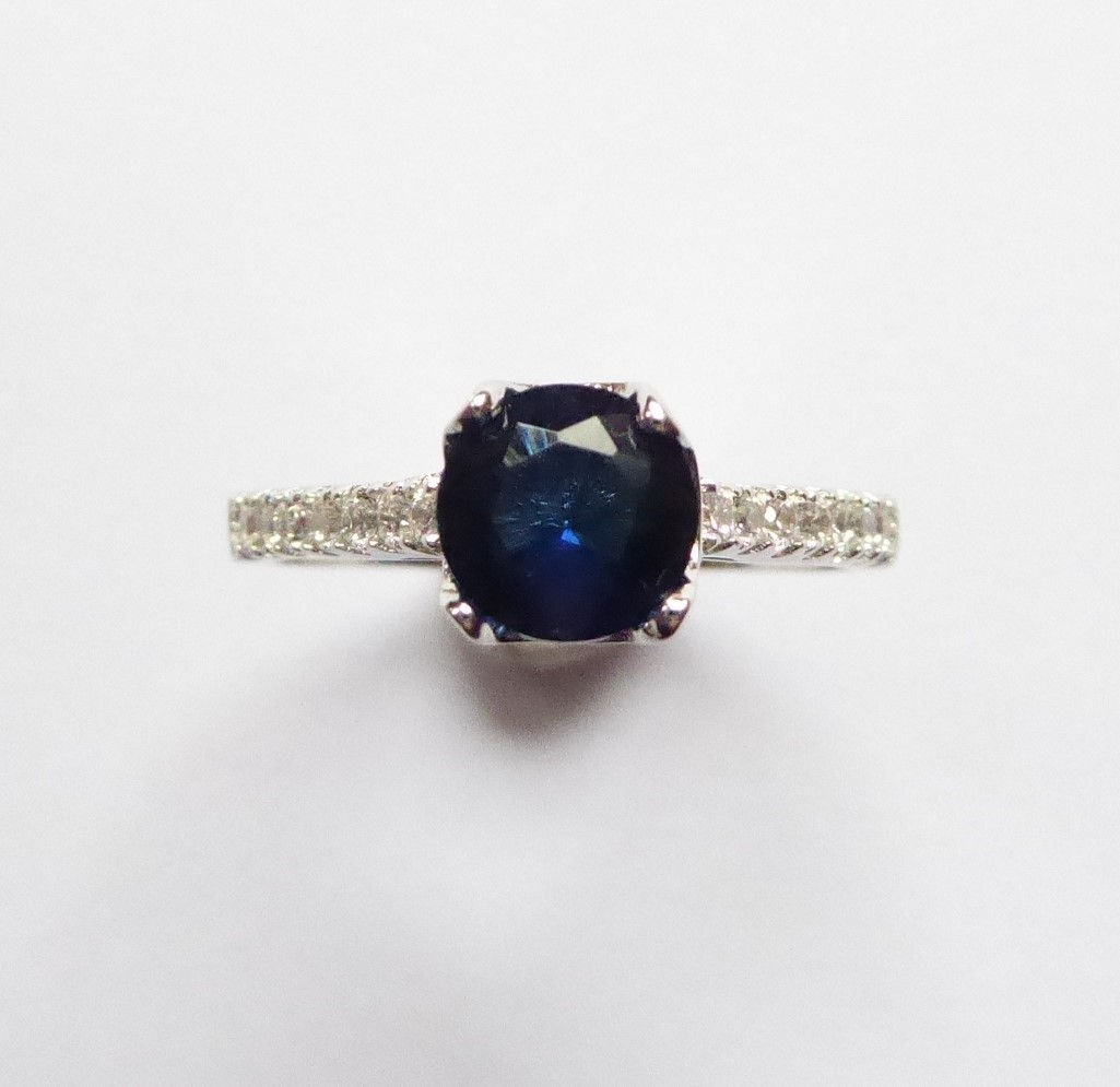 925 Silver Sapphire CZ Solitaire Ring