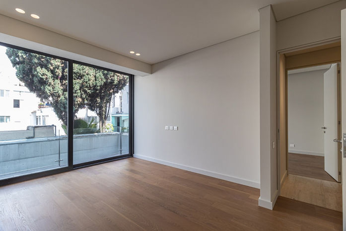 PH en calle Alfredo Musset 344