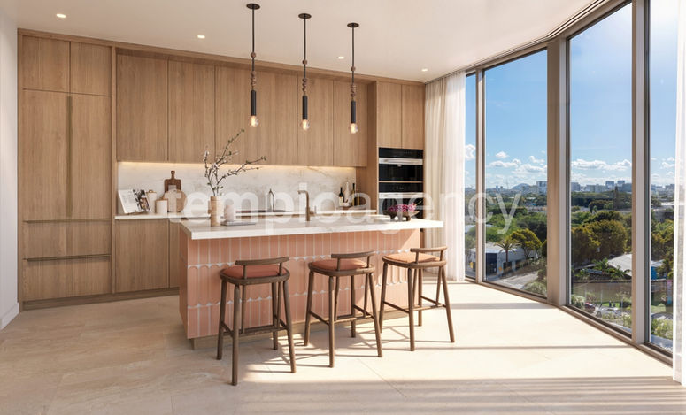 Cocina de diseño con ventanales de piso a techo en The Cloud One Wynwood